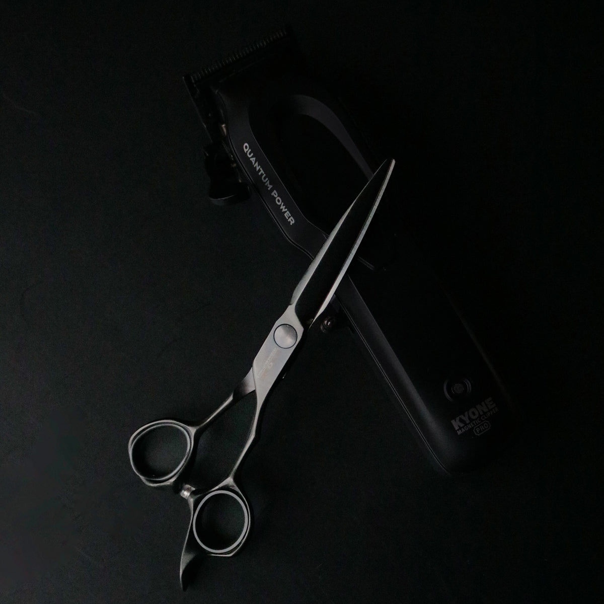 Ciseaux Kyone 810B Noir 5.7