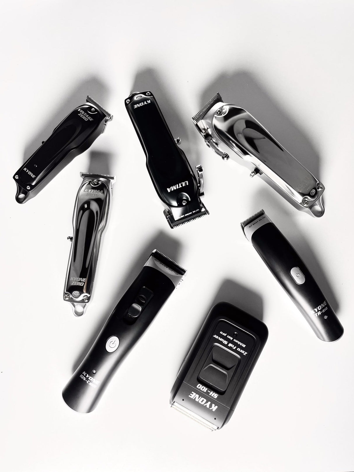Kyone Set ION-C3000 Haarschneider + gratis TR-310 Trimmer