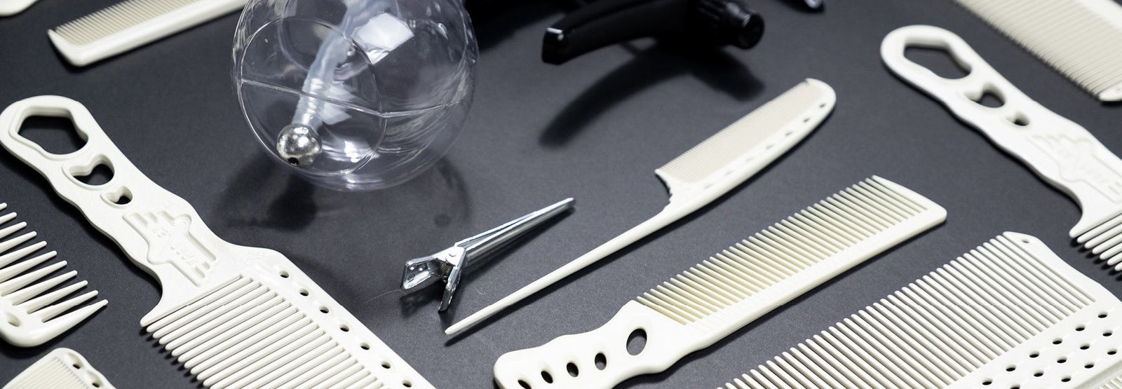 De kammen, borstels en tools van Y.S. Park zijn onmisbaar in jouw salon! - Koosvanderbeek.nl
